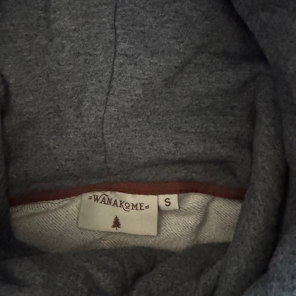 Wanakome Gray and Cream Hoodie with Leather Detail - Picture 5 of 6